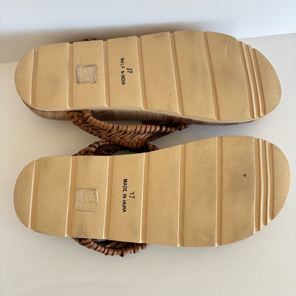 Free People Ivy Tan Handwoven Sandals 37/ 6.5 - Picture 9 of 10
